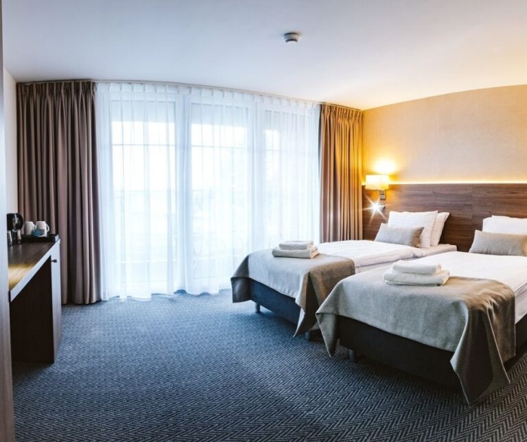 playbetter.pl-obozy-boguszow-gorce-4